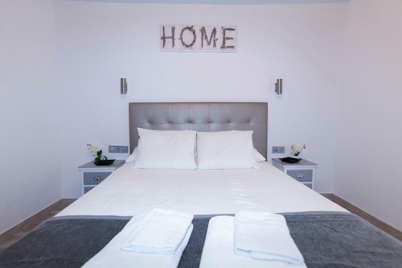 Apartament Torres-botanico Con 2 *