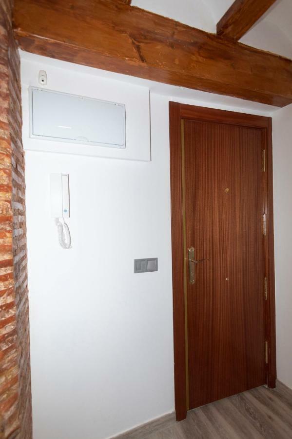 Apartament Torres-botanico Con 2 *